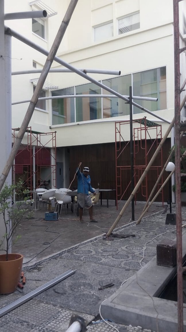 Smoking Area – Hotel Ibis Yogyakarta